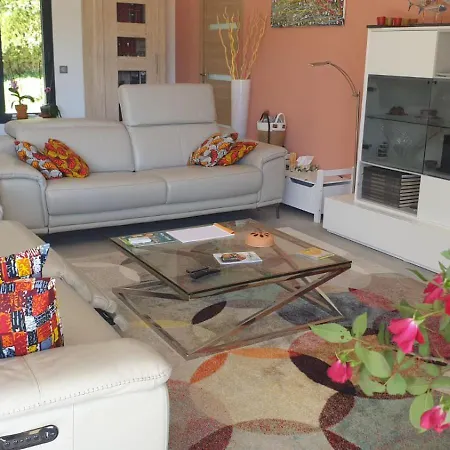 Villa Moderne Avec Jacuzzi, Piscine Et Vue